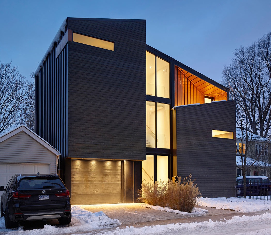 Albany House